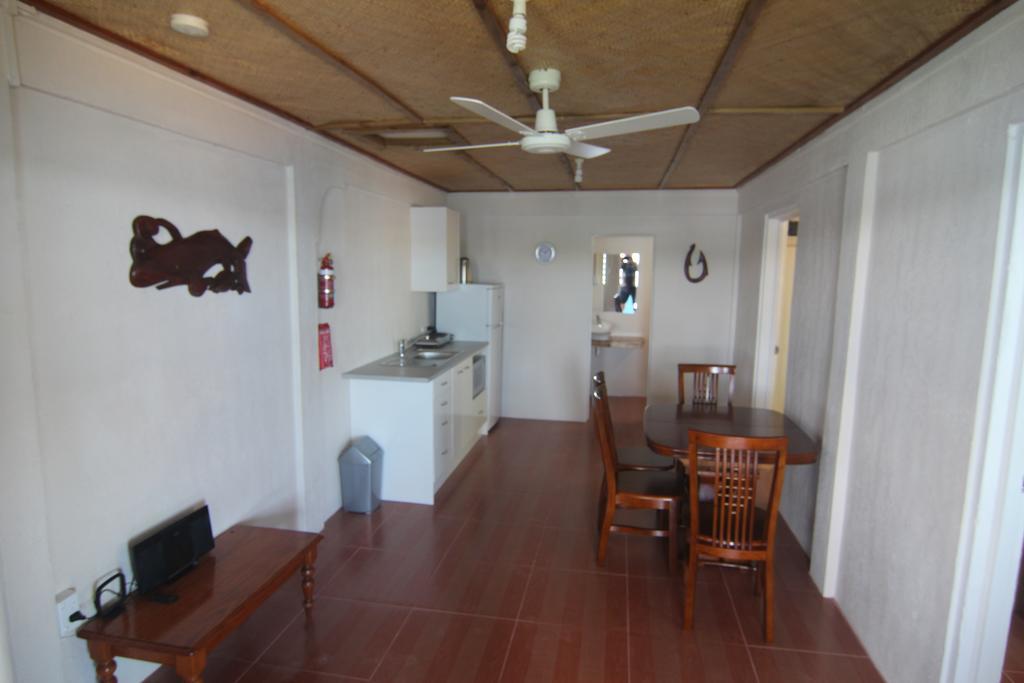 ניואפו Boathouse Apartments חדר תמונה